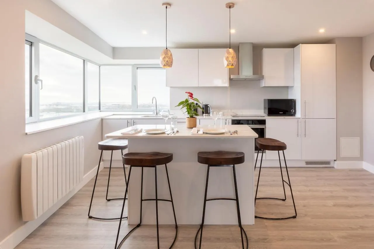 Metro Apartments Dublin Airport 0*,