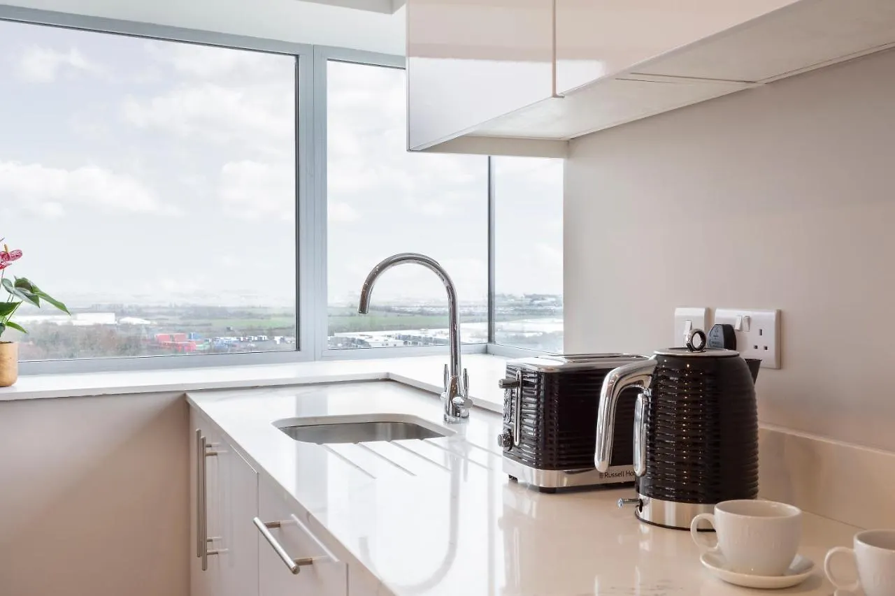 Metro Apartments Dublin Airport 0*,  Ιρλανδία